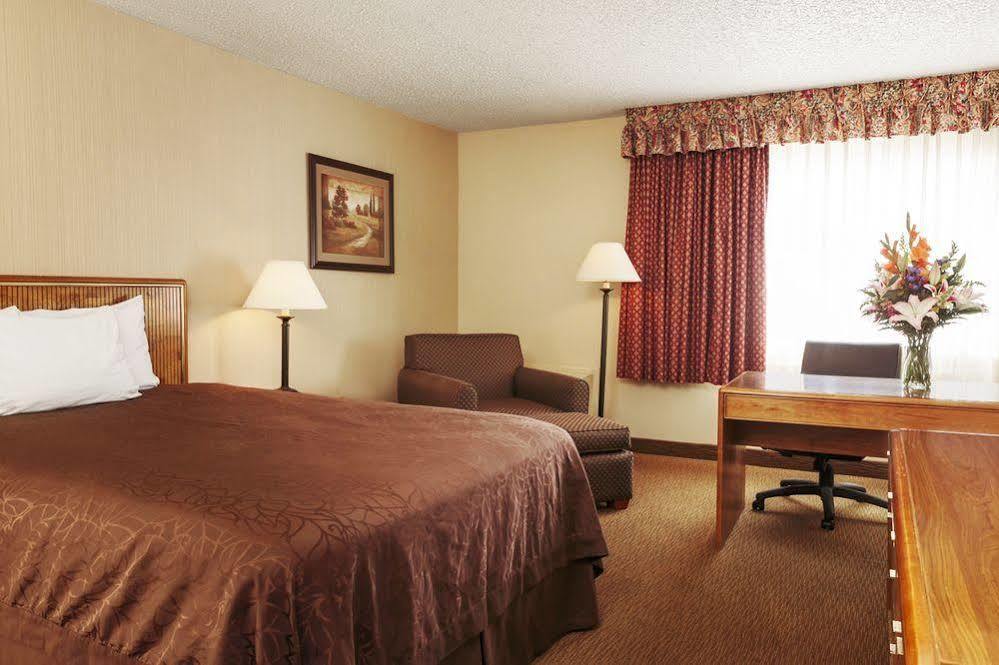 High Desert Inn Elko Luaran gambar